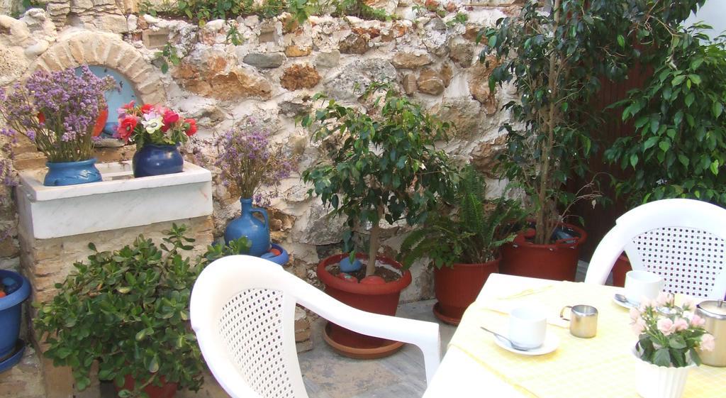Hotel Eleftheria Páros Exterior foto