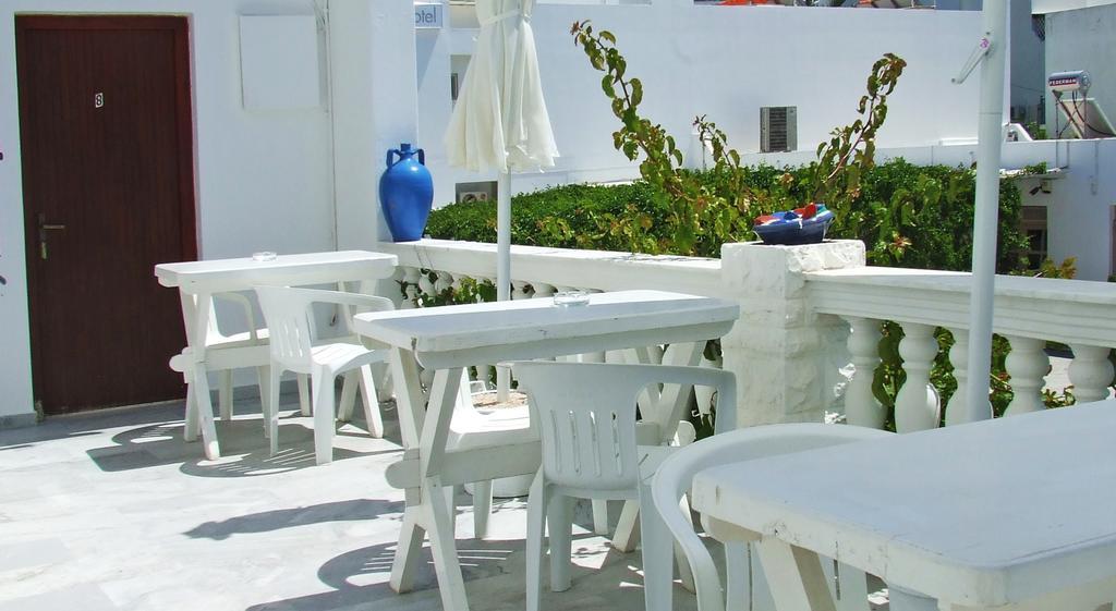 Hotel Eleftheria Páros Exterior foto
