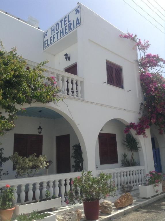 Hotel Eleftheria Páros Exterior foto